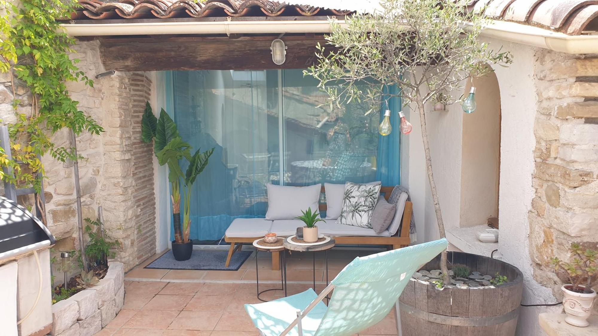 Maison Avec Jacuzzi Et Terrasse Sur Les Toits Brignon Esterno foto